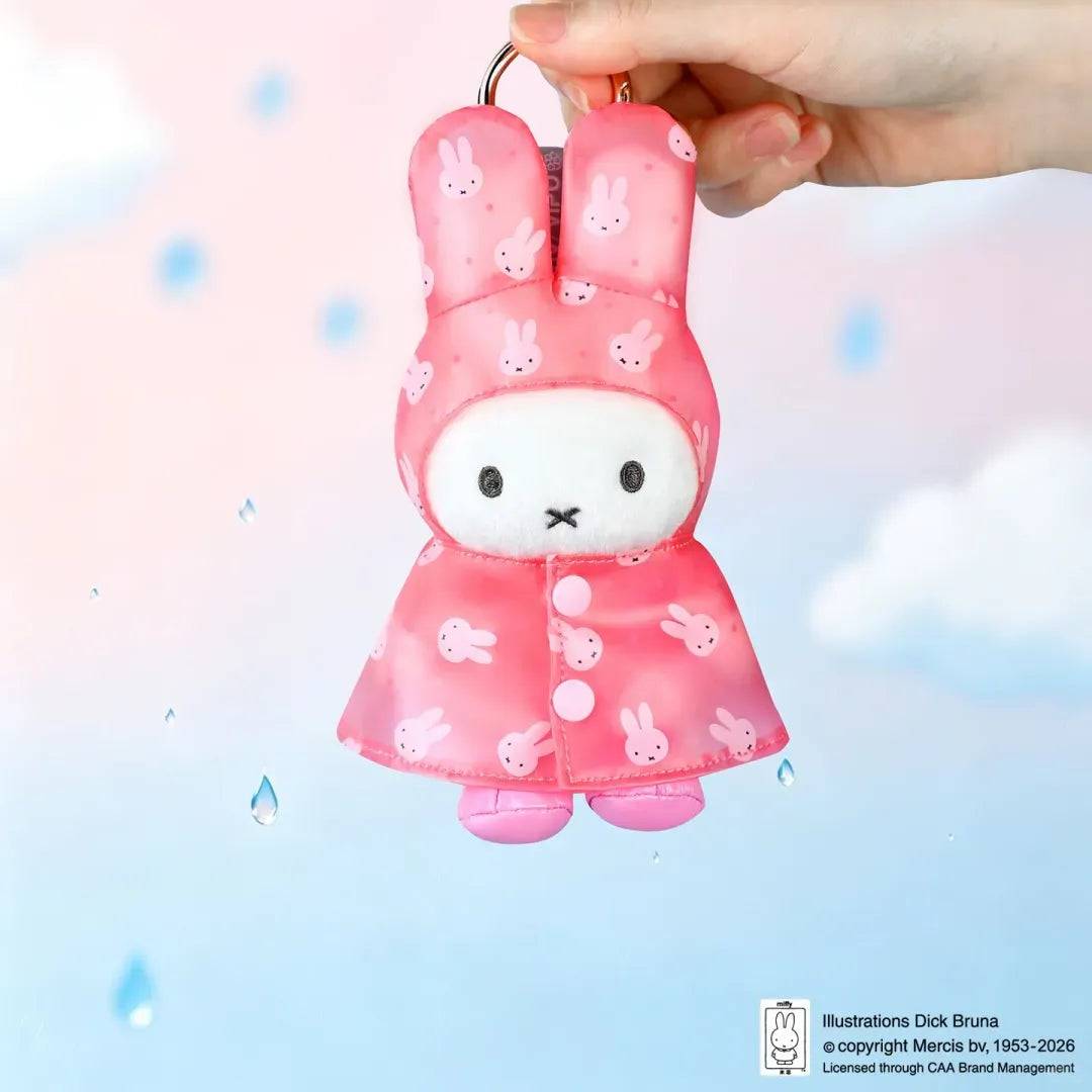 VIPO Miffy Raincoat Keychain Blind Box CDU of 6