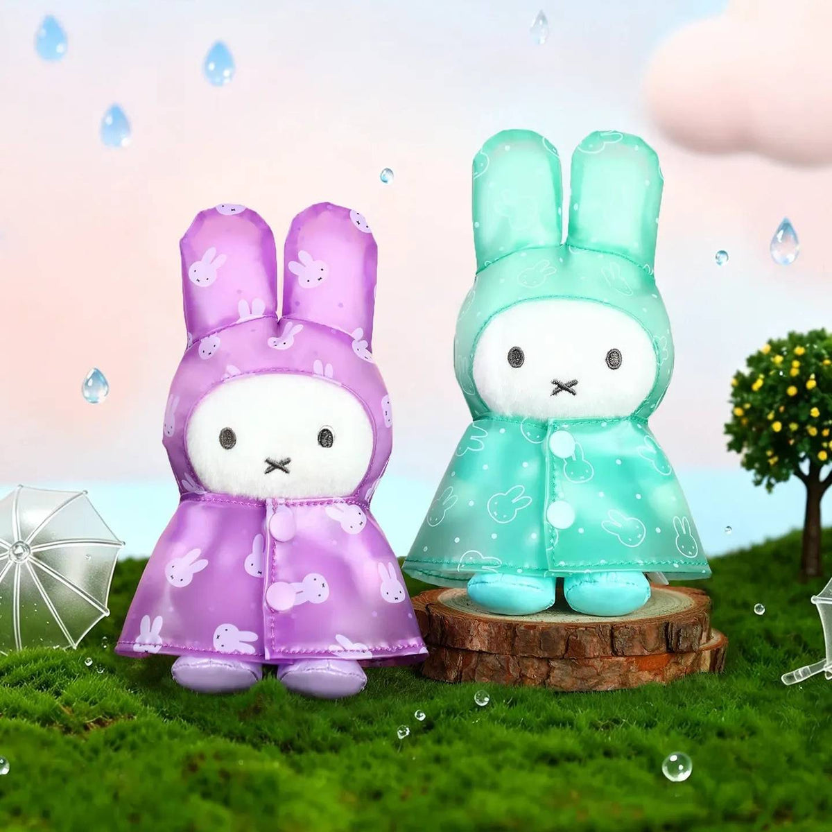 VIPO Miffy Raincoat Keychain Blind Box CDU of 6